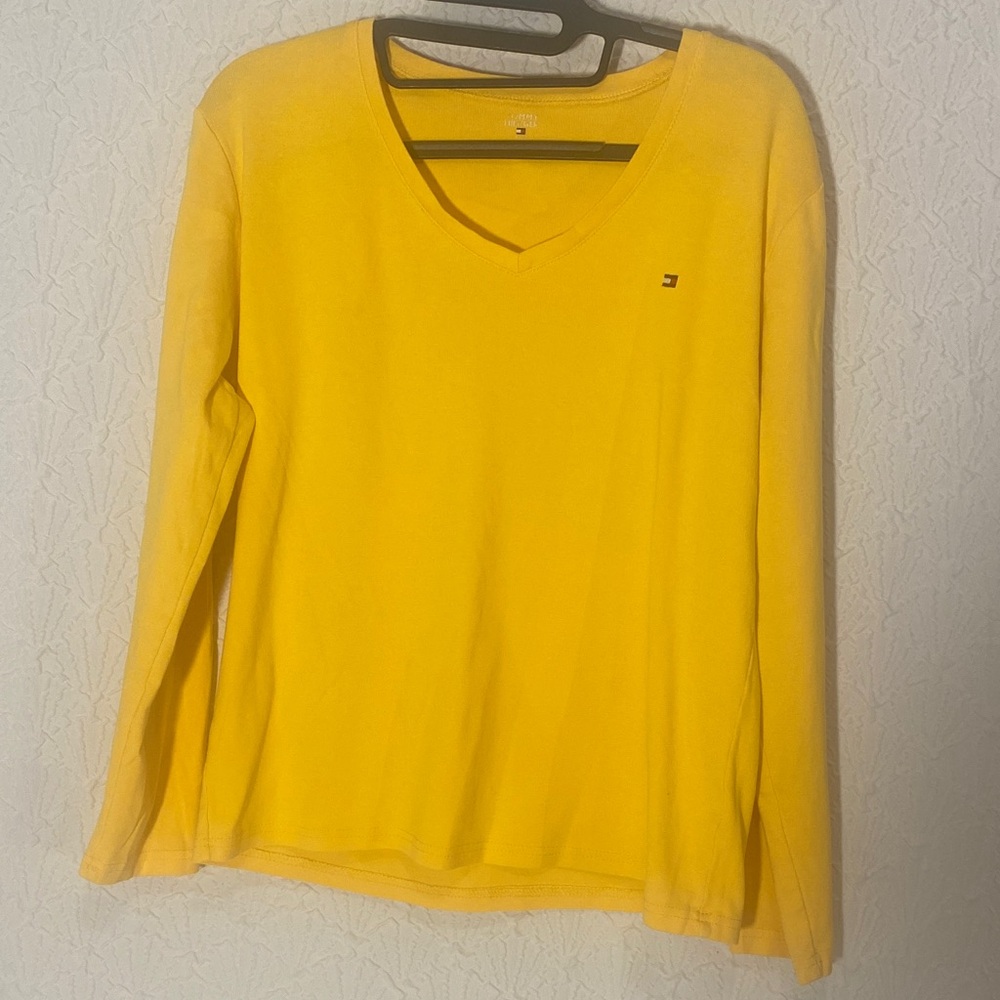 Tommy Hilfiger Yellow Long Sleeve V-Neck Top 80’s Iconic, Preppy,